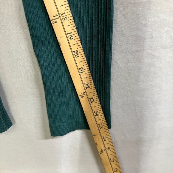 NWT All In Motion Women's Medium Green Seamless High-Rise Ribbed Leggings - Picture 12 of 12